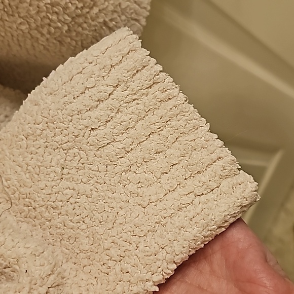 Barefoot Dreams Bamboo Chic Full Zip - Size Large - Picture 7 of 7